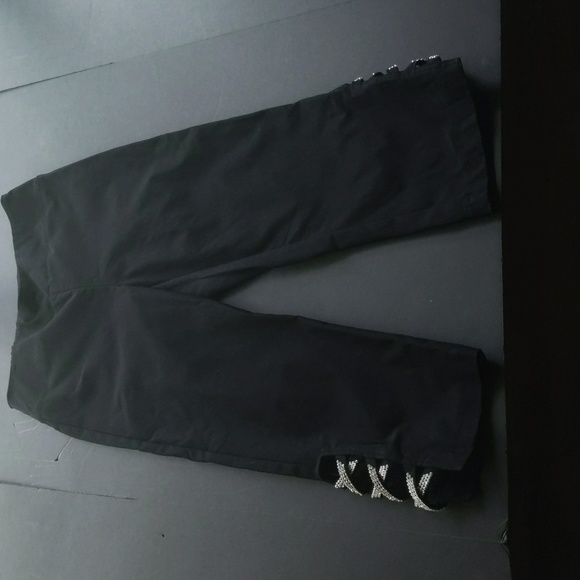 Joseph Ribkoff Capri's - Picture 1 of 9